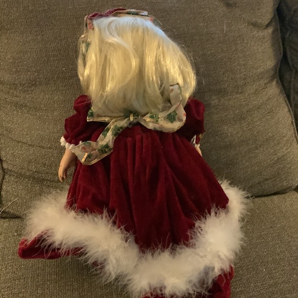 Precious Moments Stocking Doll Mary Christmas - Picture 2 of 6